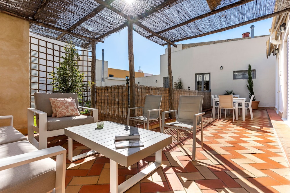 Genteel Home Palacio Abades Terrace