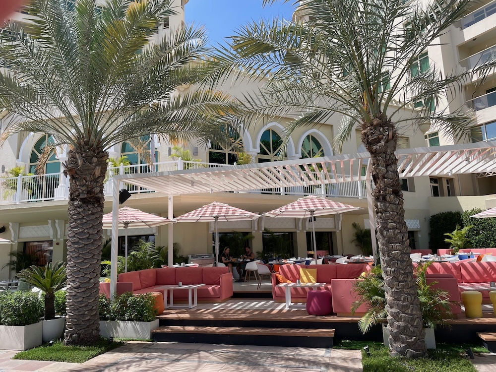 DVH Dabas Palm Shores Elegant Four Beds