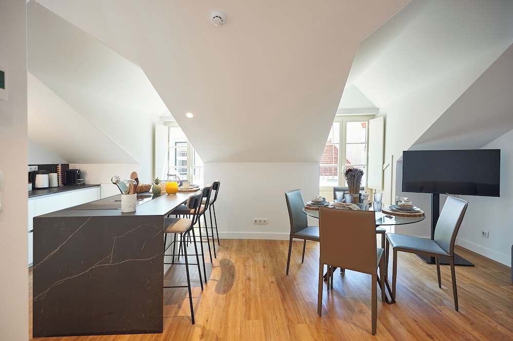 Borealis Lisbon Apartments - Bairro Alto.