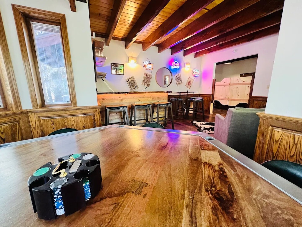 Summit Lodge 2