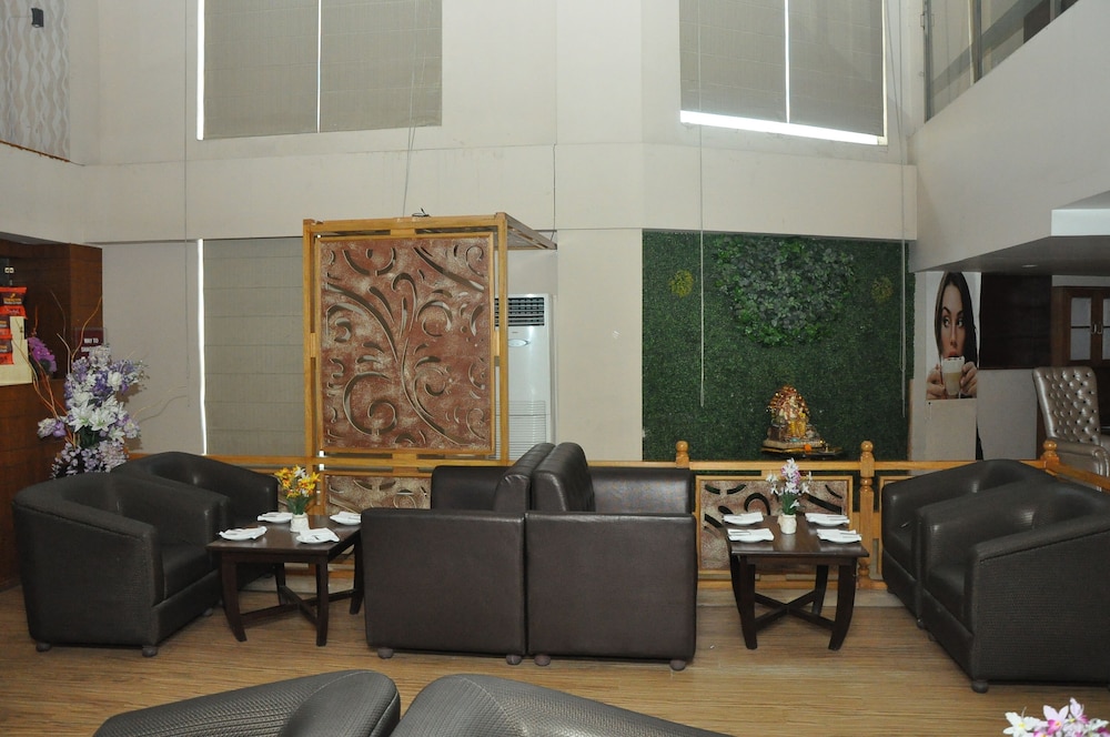Hotel JSR Continental