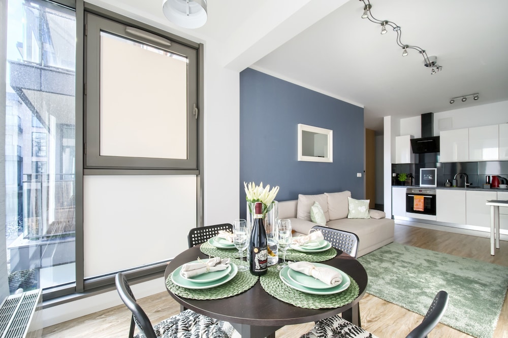 M&R Apartament Airport Obrzeżna 3