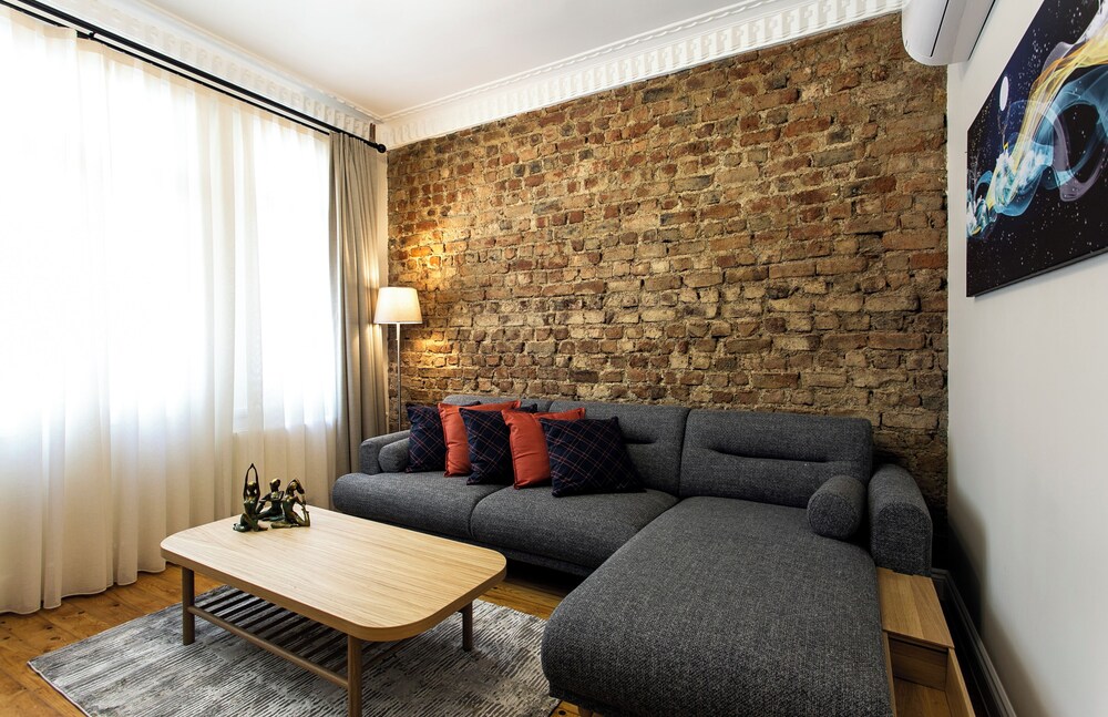Lovely Apartment in the Heart of Sisli