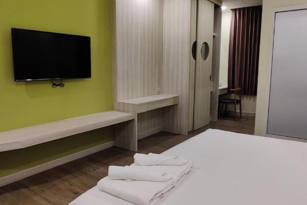 2M Place Apartment