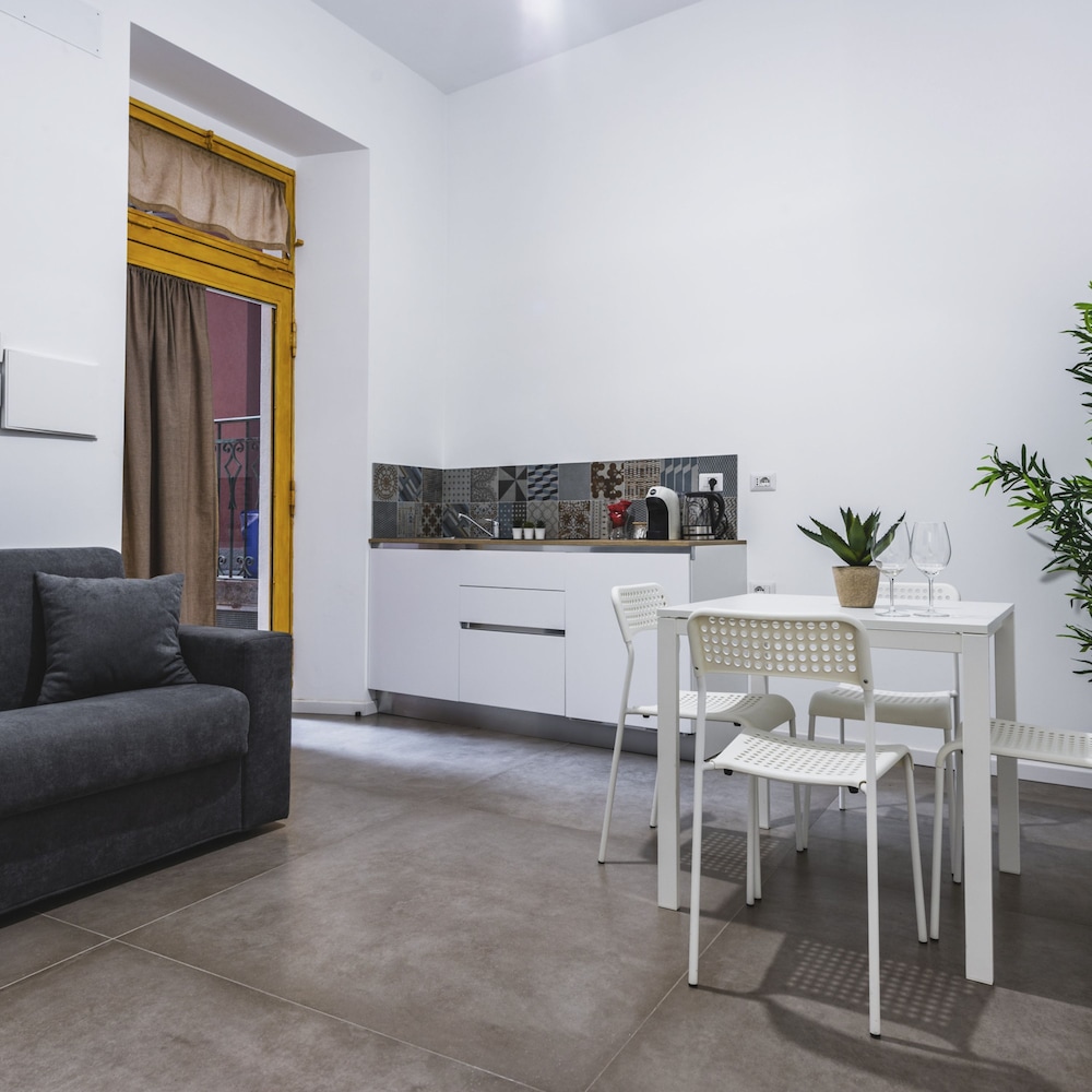 Taormina Center Apartment by Wonderful Italy