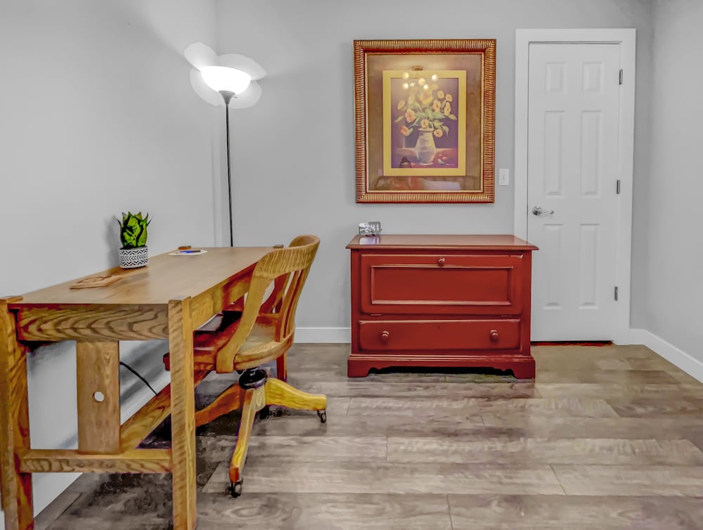 Paradise Hills Oasis 4 Bedroom Home