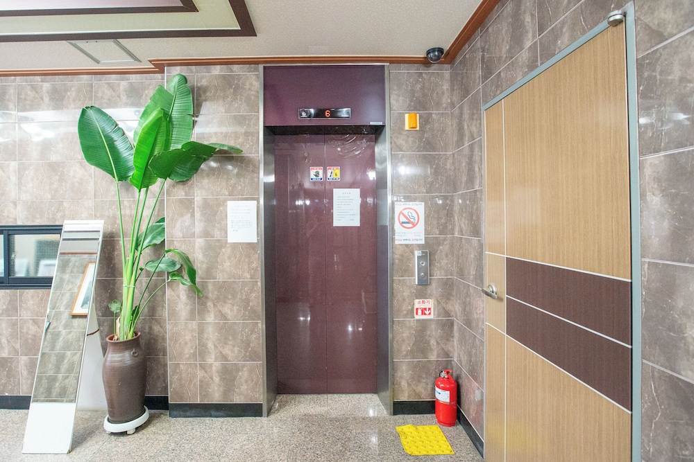 JANGWONLIVINGTEL