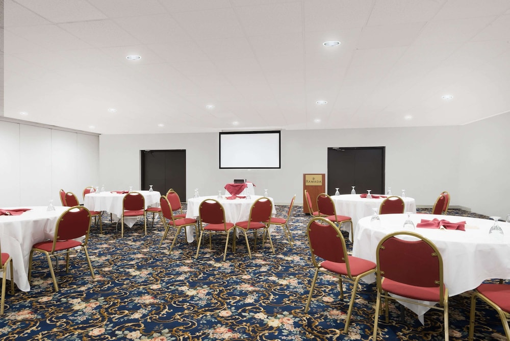 Watertown Vacations - Ramada by Wyndham Watertown/Thousand Islands NY - Property Image 7