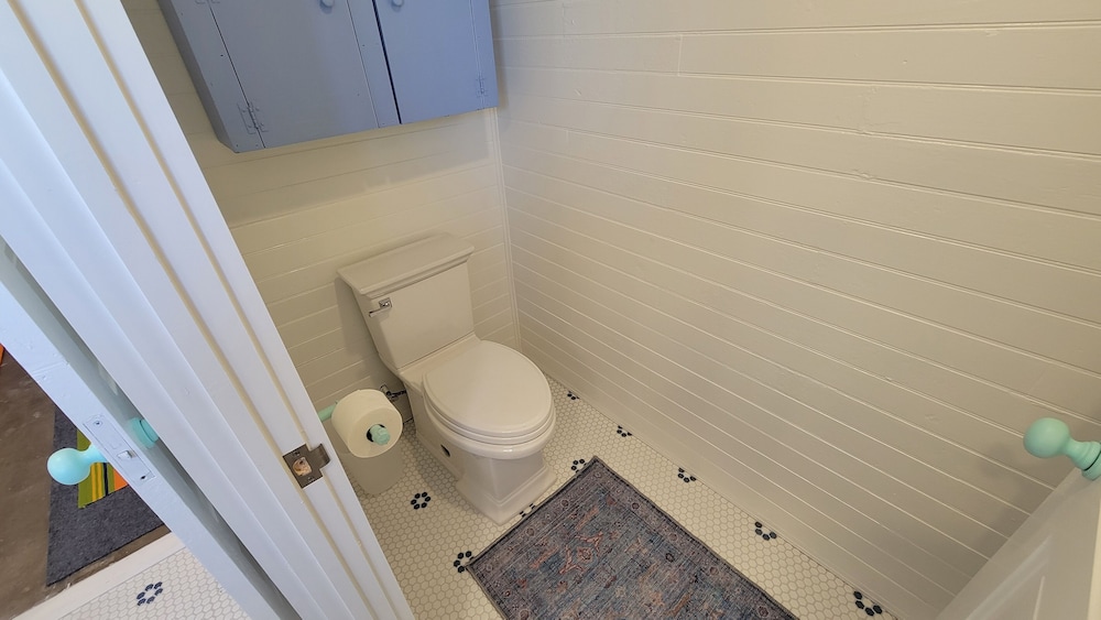 Twelve Palms Cottage by Tybee Vacation Rentals