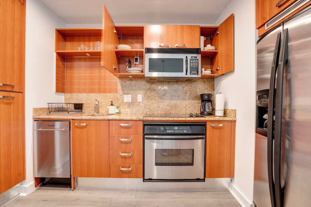 Brickell Ave Suites-Miami