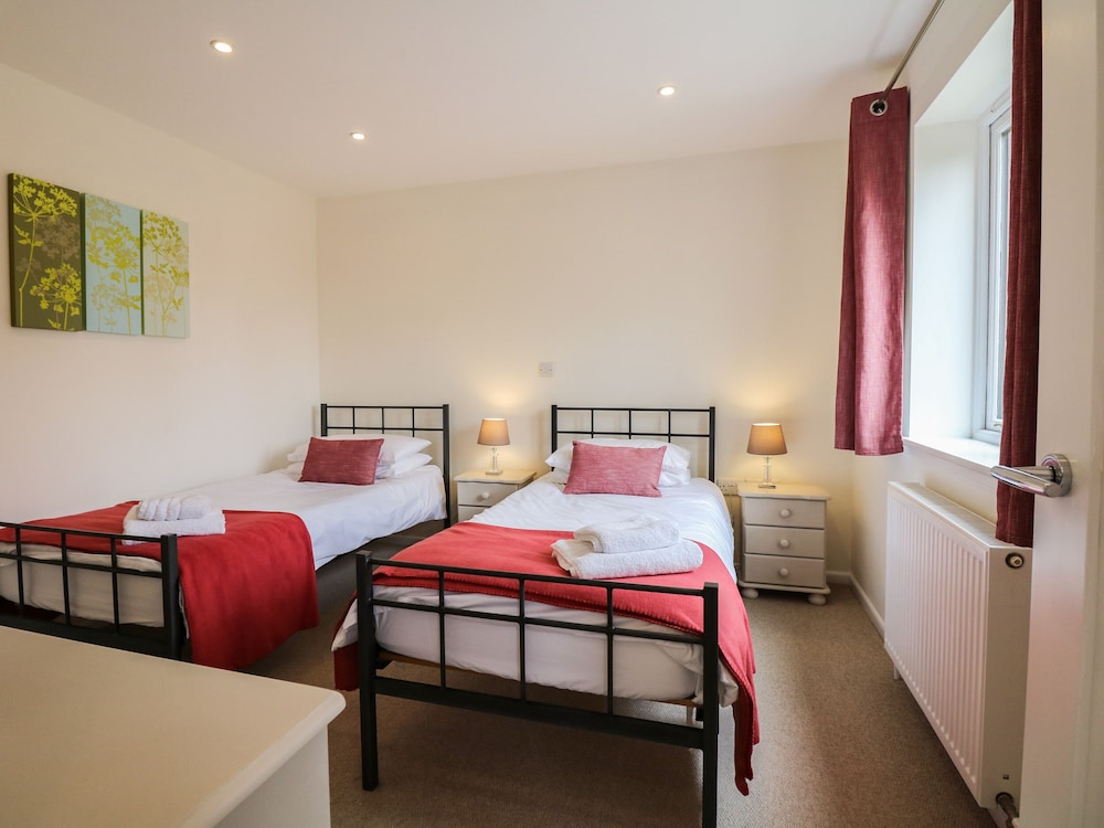 Cholwell Barn Apartment