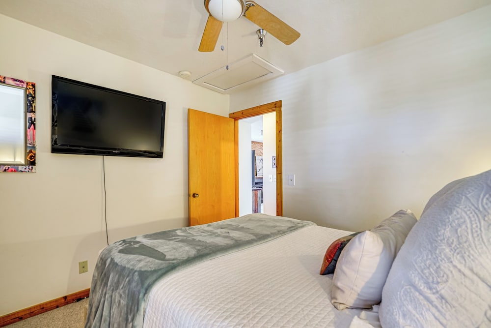 Walk to Old Town Park City: Unit w/ Shared Hot Tub