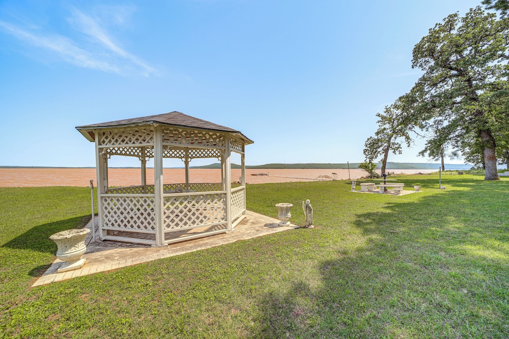 Waterfront Lake Eufaula Home: Dock & Beach Access!