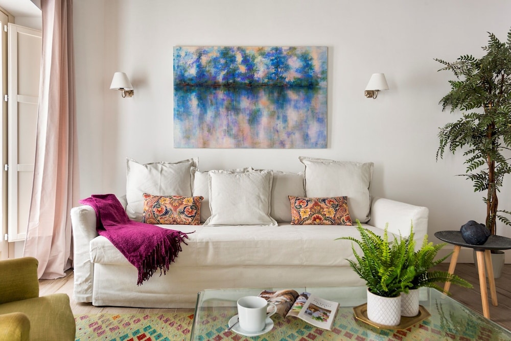 Beatiful & Quiet 2Bd Apartment Near the Cathedral, Padre Marchena III view 2