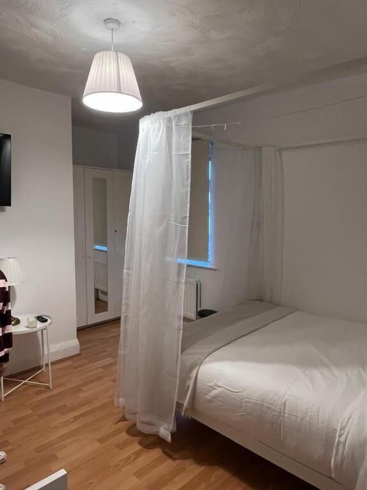 The Cotton Mill Hideaway