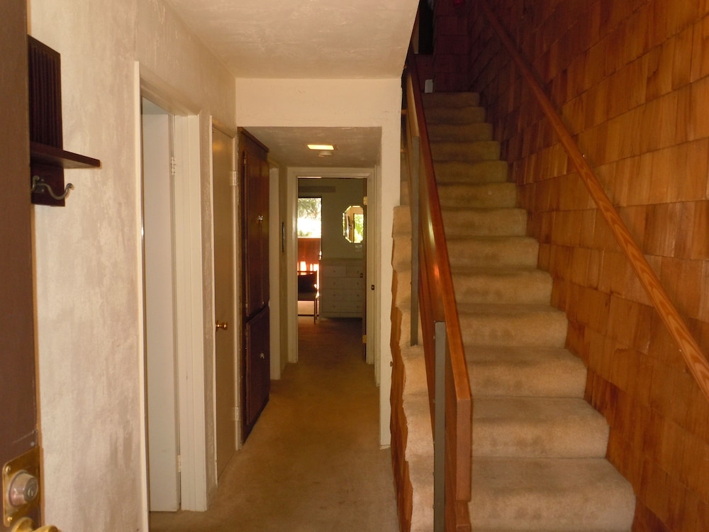 Snow Summit Townhouse Rentals & Sales