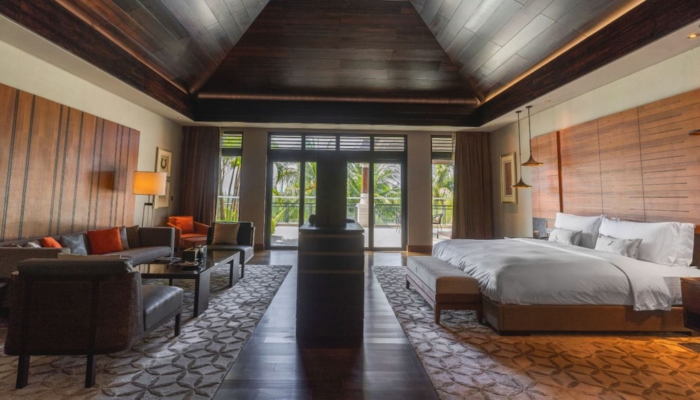 Raffles Hainan