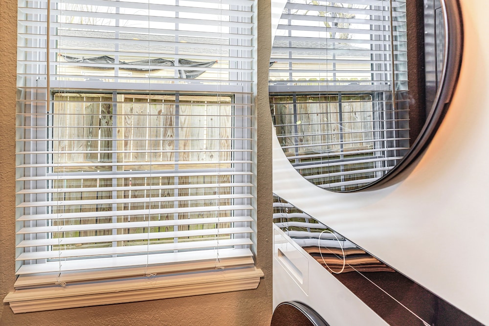1 Mi to Dtwn: Bentonville Retreat w/ Patio