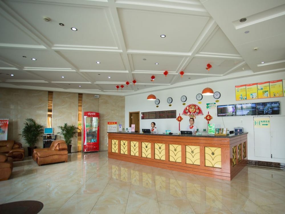 GreenTree Inn GuangDe County ZhongYang LeCheng Hotel