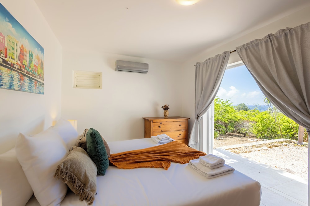 Coral Estate Holidays