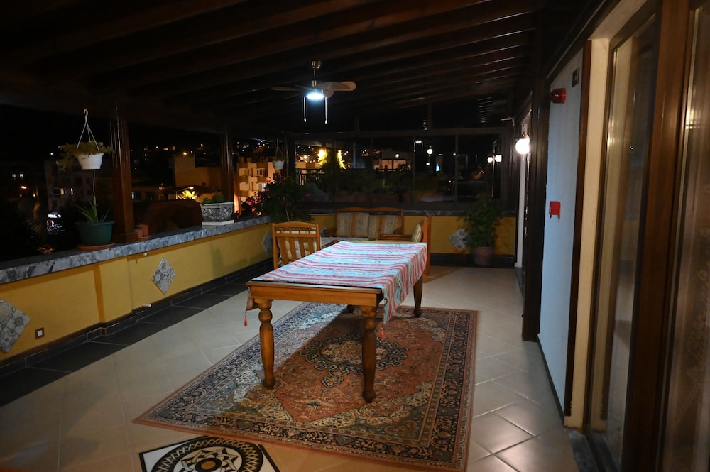 St.Johns hill boutique Ephesus
