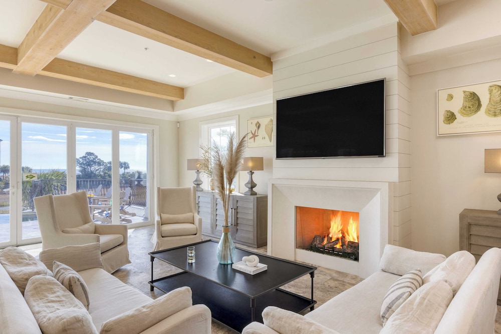 Sleeps 48, 2 Homes w/ Private Beach Access Bradley Circle Buyout by Avantstay