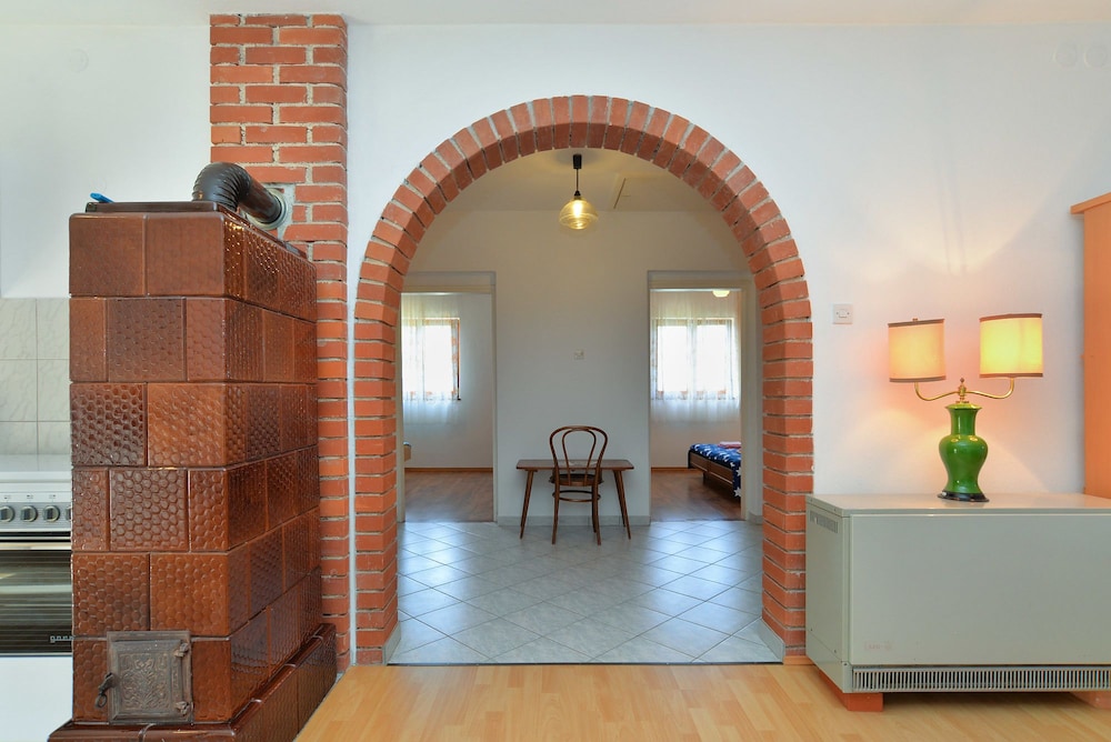 Apartment 1725 view 3