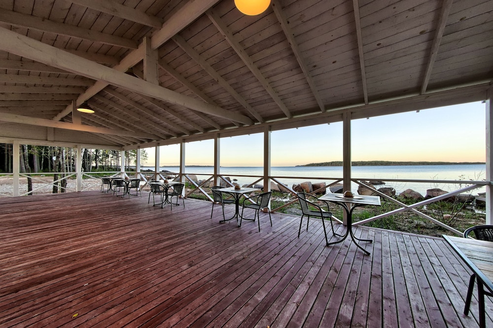 LADOGA OZERO hotel
