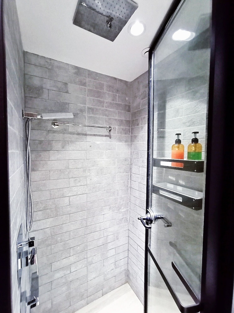 Inotel Suite