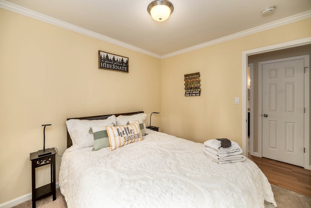 846 Stanford 3 Bedroom Home