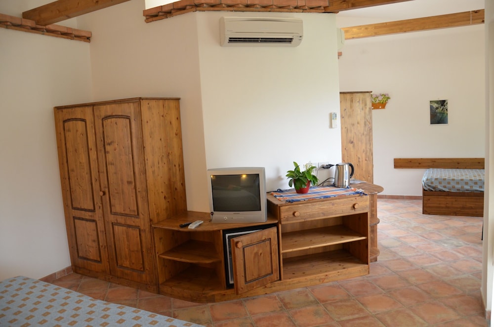 agriturismo borgo piazza