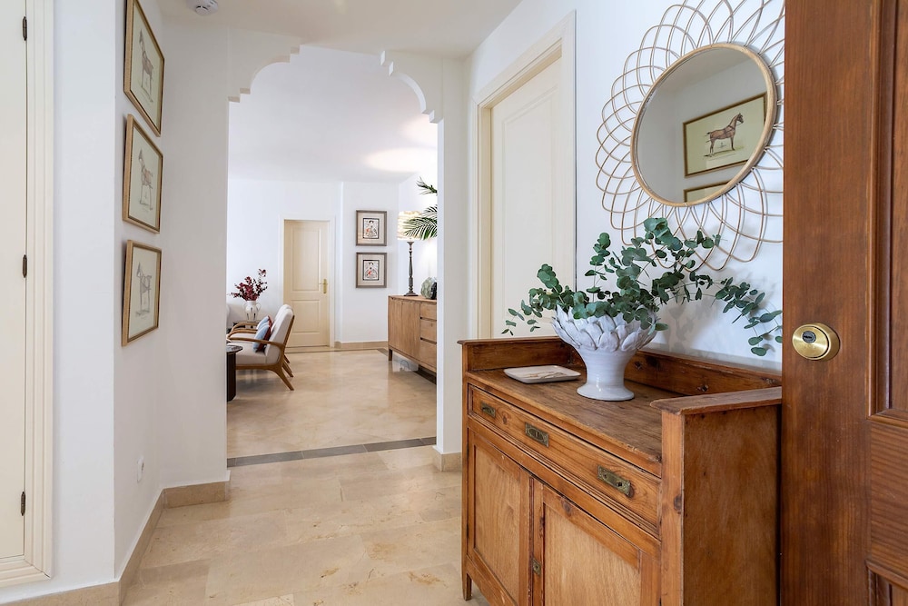 Bright&exclusive 3BD Apartment Estepona. El Presidente