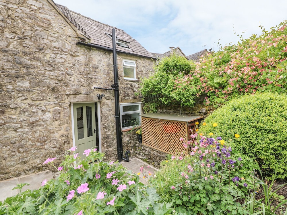 Sundial Cottage