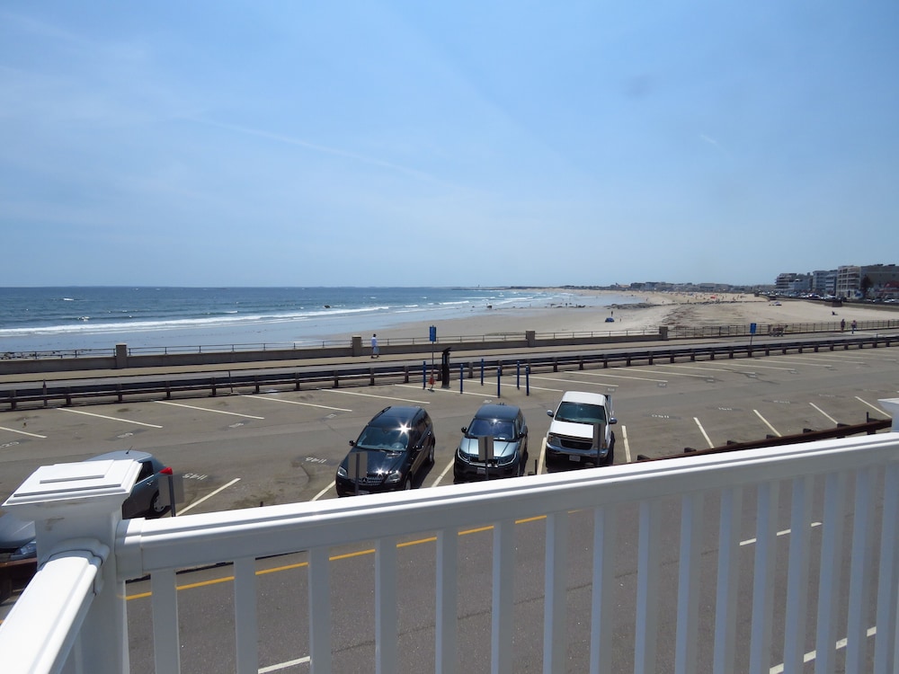 Breakers by the Sea - Property Image 25