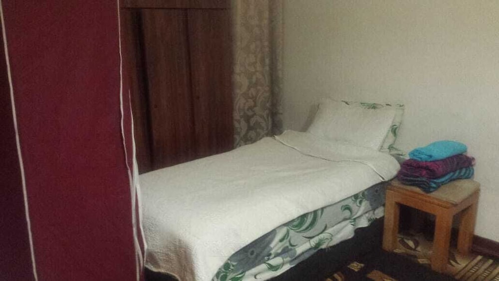 Art Deco Budget Accommodation Rosebank - Hostel