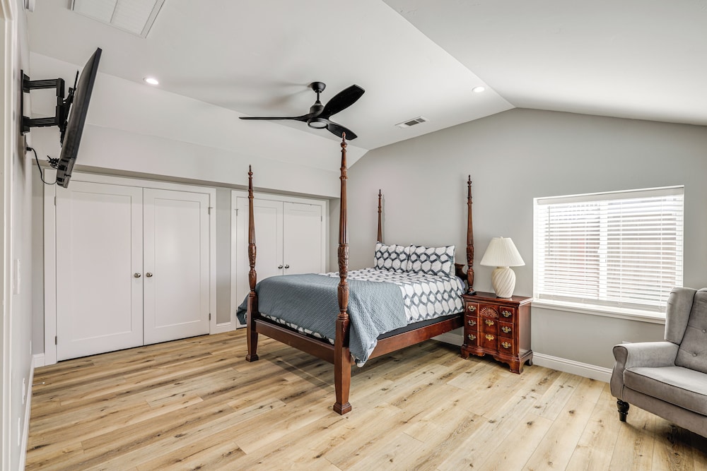 Quaint Hughson Vacation Rental, Walk to Downtown! - Property Image 19