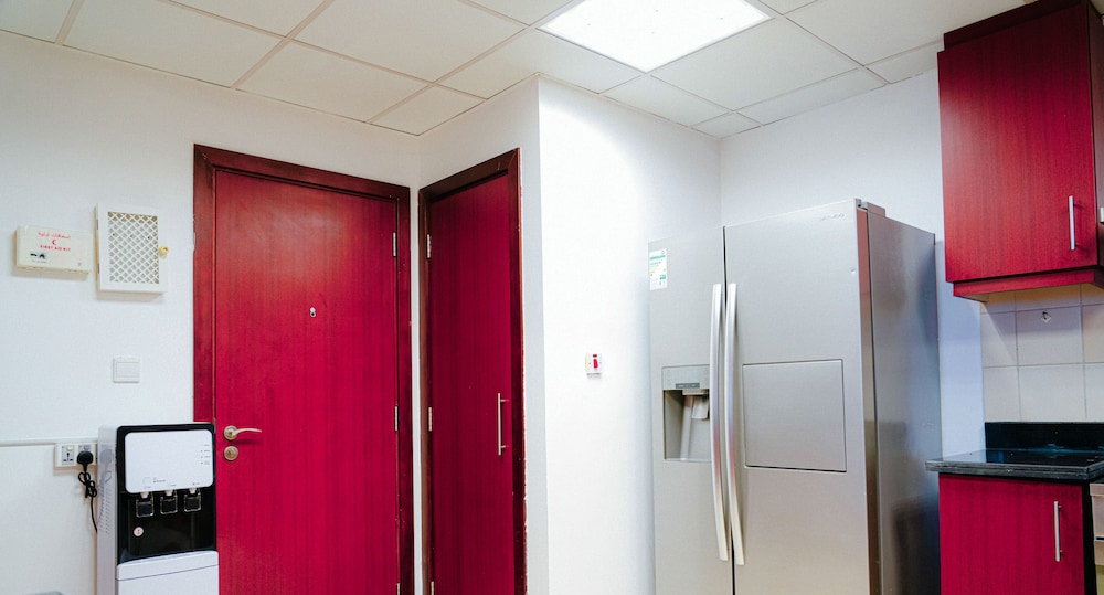 Sundrift Dubai Hostel