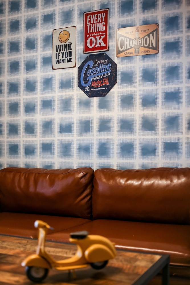 lounge