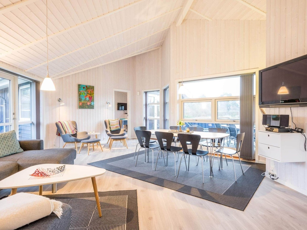 8 Person Holiday Home in Blavand