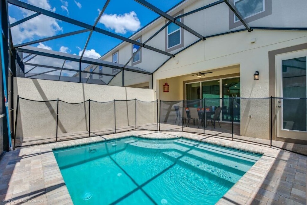 Orlando Newest Resort Community Town 5 Bedroom Townhouse by RedAwning view 4