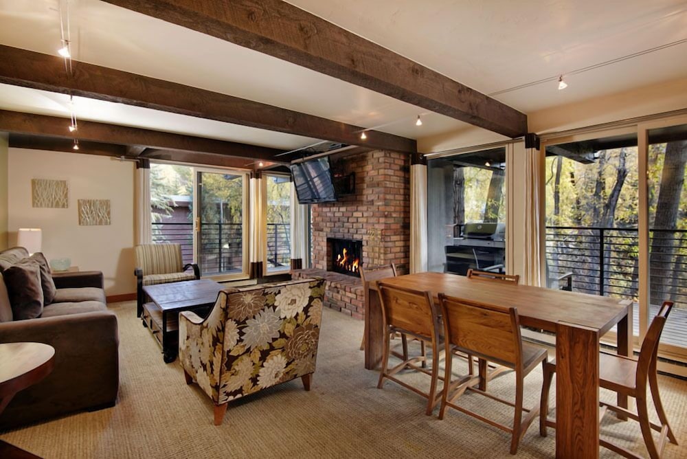 Chateau Eau Claire & Roaring Fork by Frias Properties