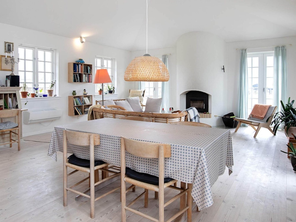 6 Person Holiday Home in Rude
