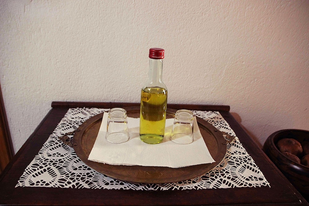 Aristotelis Traditional Guest House