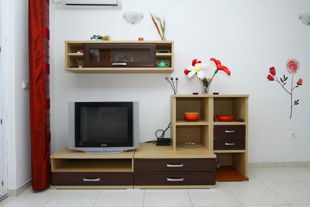 Renato - 150 m From Beach - A2 view 2