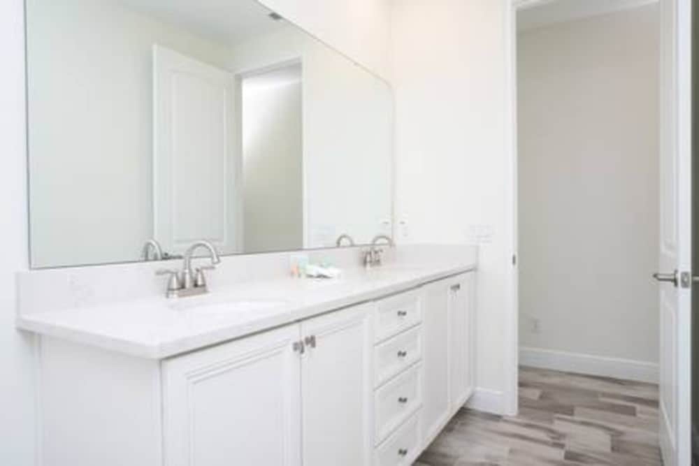 Brand NEW Private Oasis 4 BR - Margaritaville