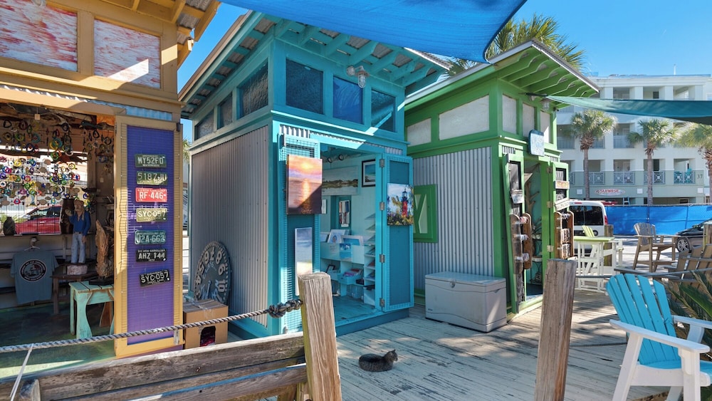 5BR Home w/ Private Heated Pool, Golf Cart, 4 Bikes, Near 30a!