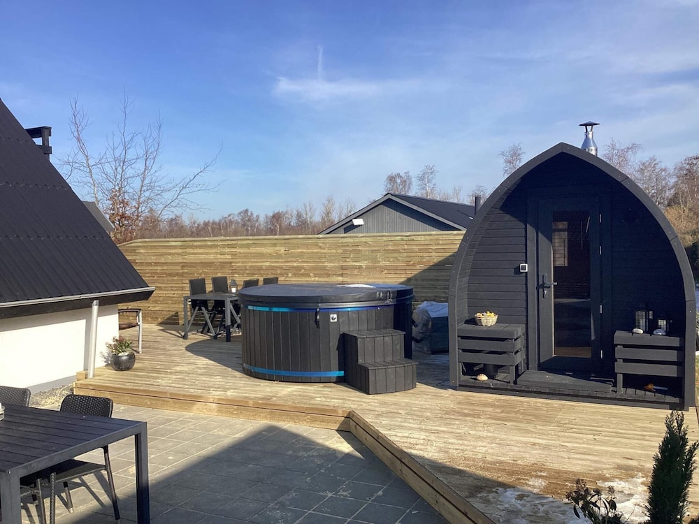 6 Person Holiday Home in Idestrup