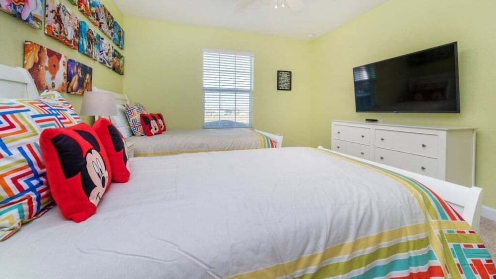 4br Home W/ Pool In Storey Lake Resort Near Disney 4 Bedroom Townhouse