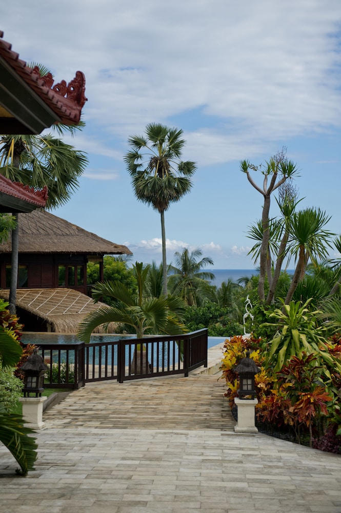Villa Flow