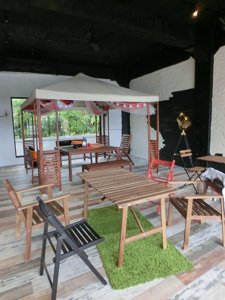 perBed Hostel